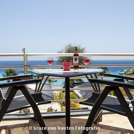 Bonaire Seaside Apartments Esterno foto
